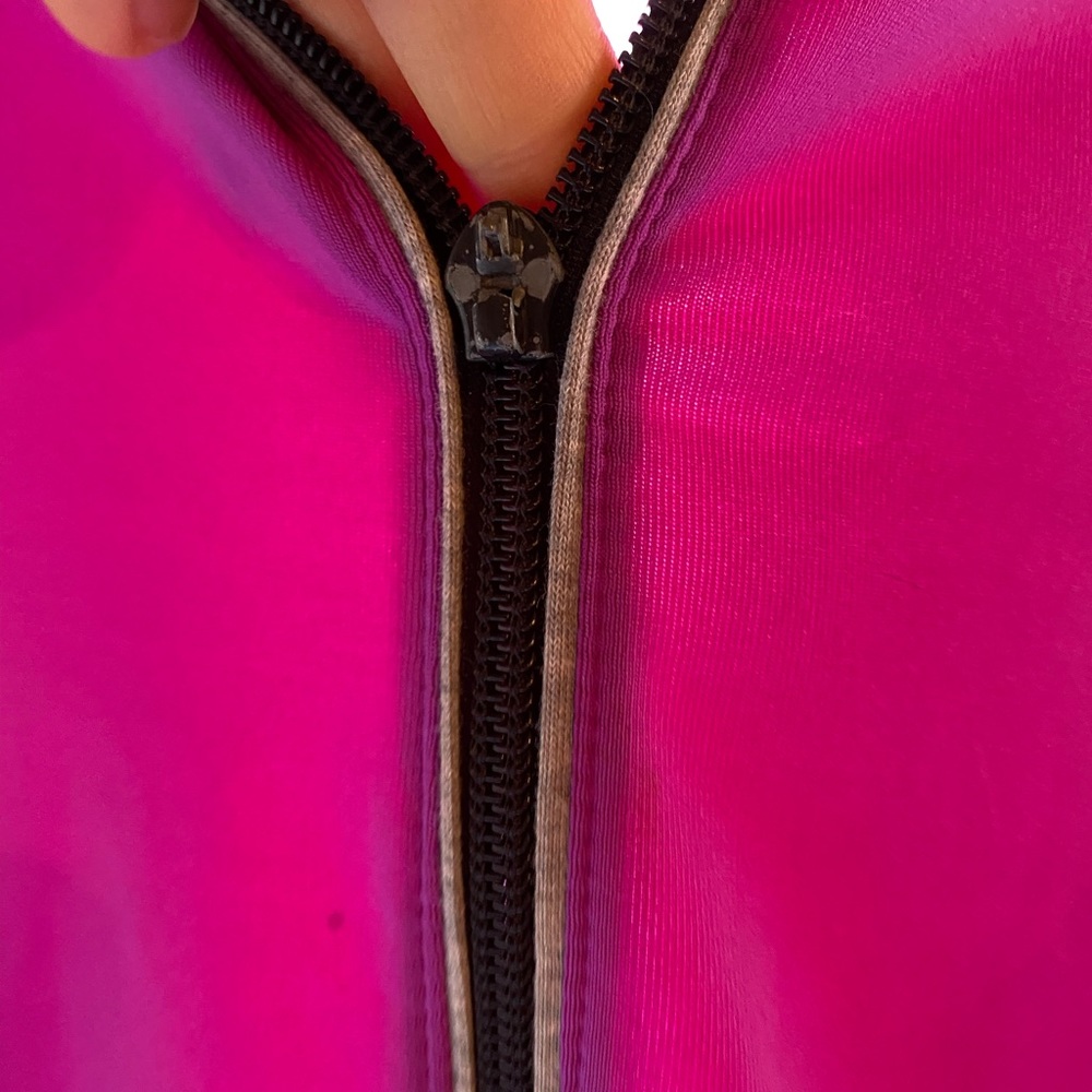 Fuchsia athletic jacket - Picture 5 of 6